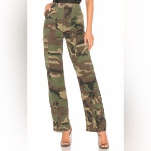 Re/Done camo cargo pants size 29
